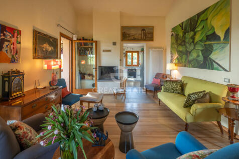 Interno