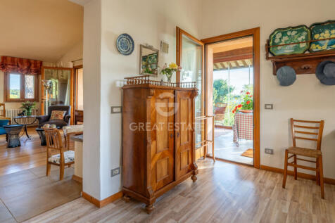 Interno