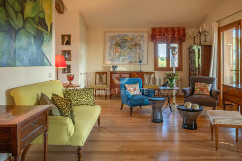 Interno