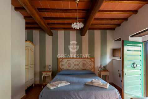 Interno