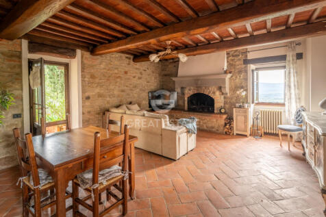 Interno
