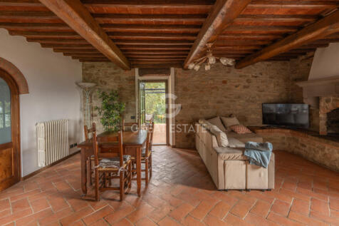 Interno