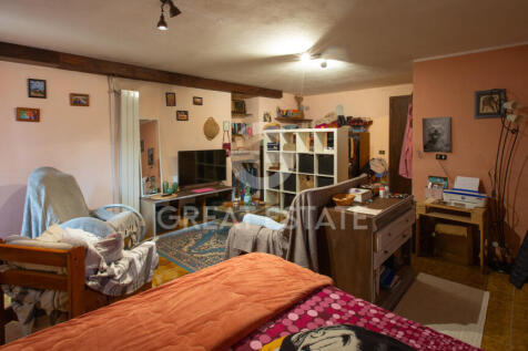 Interno