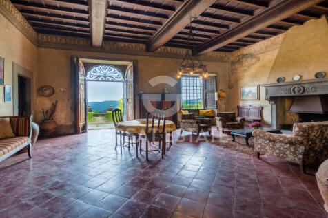 Interno