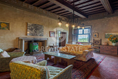 Interno