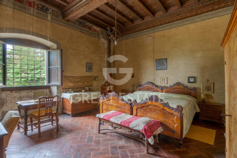 Interno