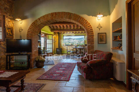 Interno