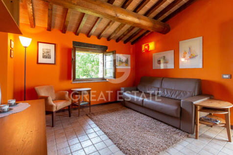 Interno