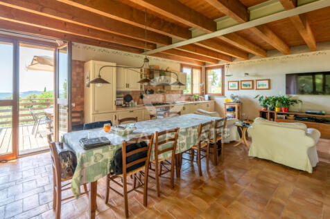 Interno