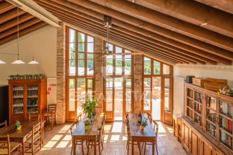 Interno