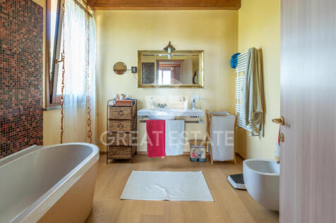 Interno