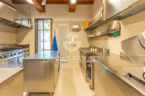 Interno