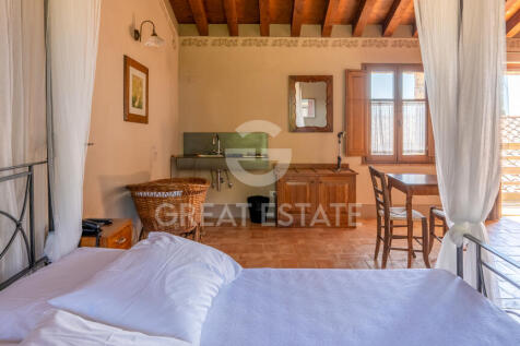 Interno