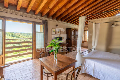 Interno