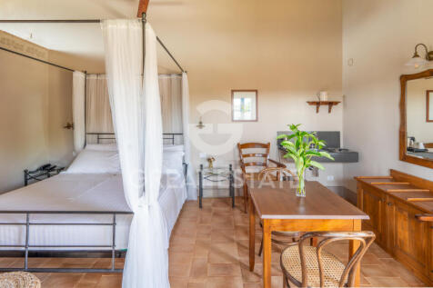 Interno