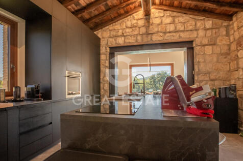 Interno