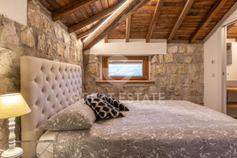 Interno