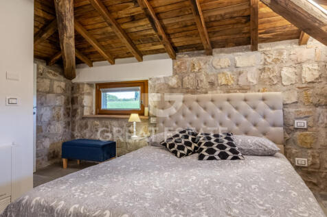 Interno
