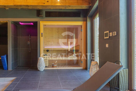 Interno