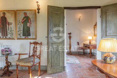 Interno