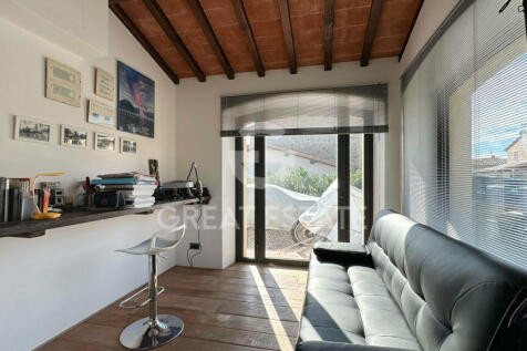 Interno