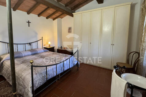 Interno