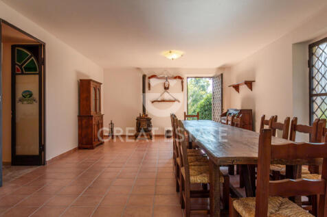 Interno