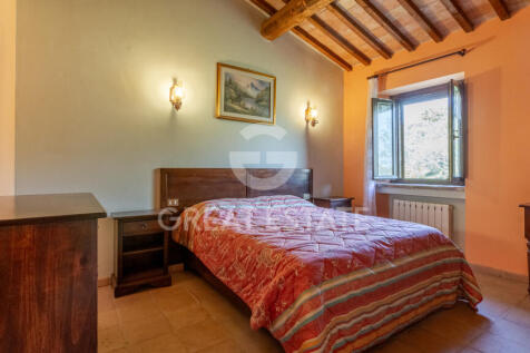 Interno