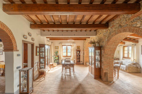 Interno