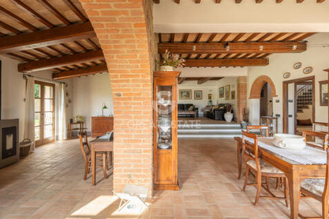 Interno