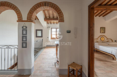 Interno