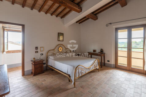 Interno