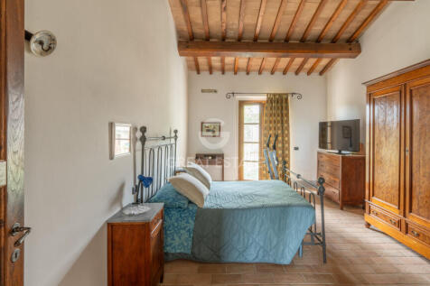 Interno
