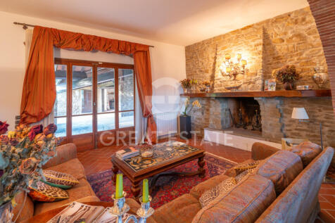 Interno