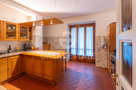 Interno