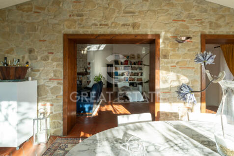Interno