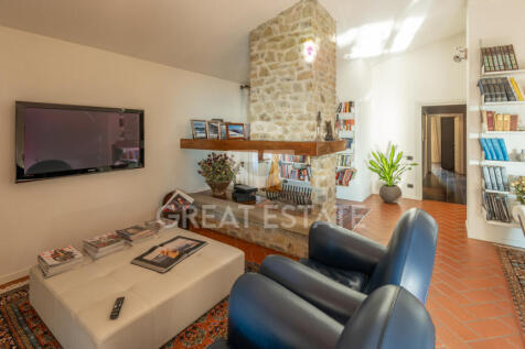 Interno
