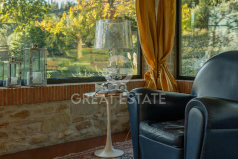 Interno