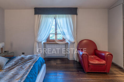 Interno