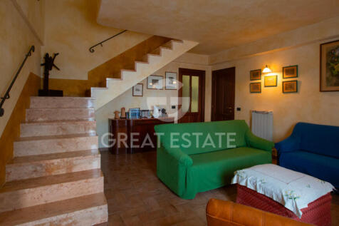 Interno