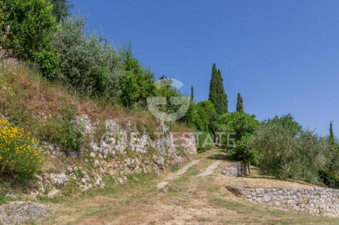 Esterno