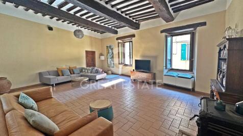 Interno