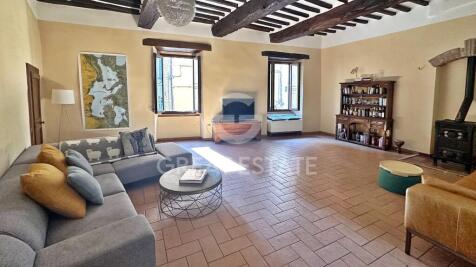 Interno