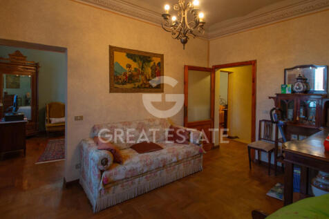 Interno
