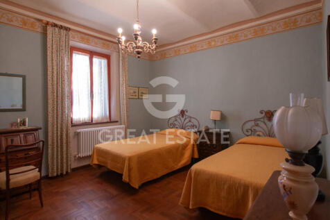 Interno