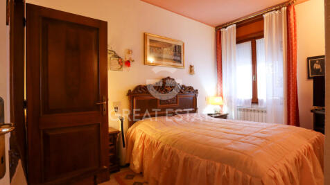 Interno