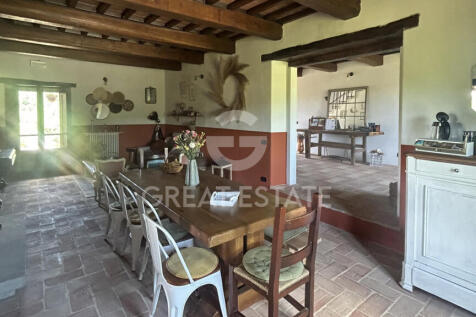 Interno