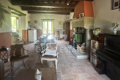 Interno