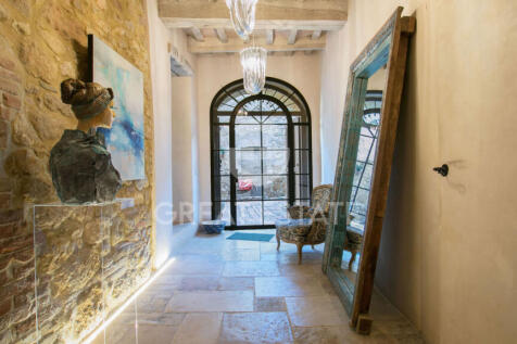 Interno