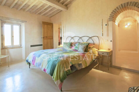 Interno